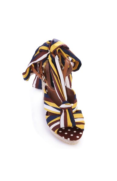 Gioseppo lace up barvni sandali s peto 